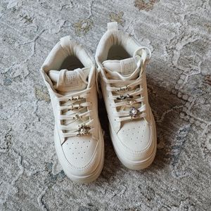 New Zara girls sneakers with removable jewels